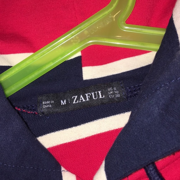 Super cute cropped, hooded sweater:)) - Picture 2 of 2